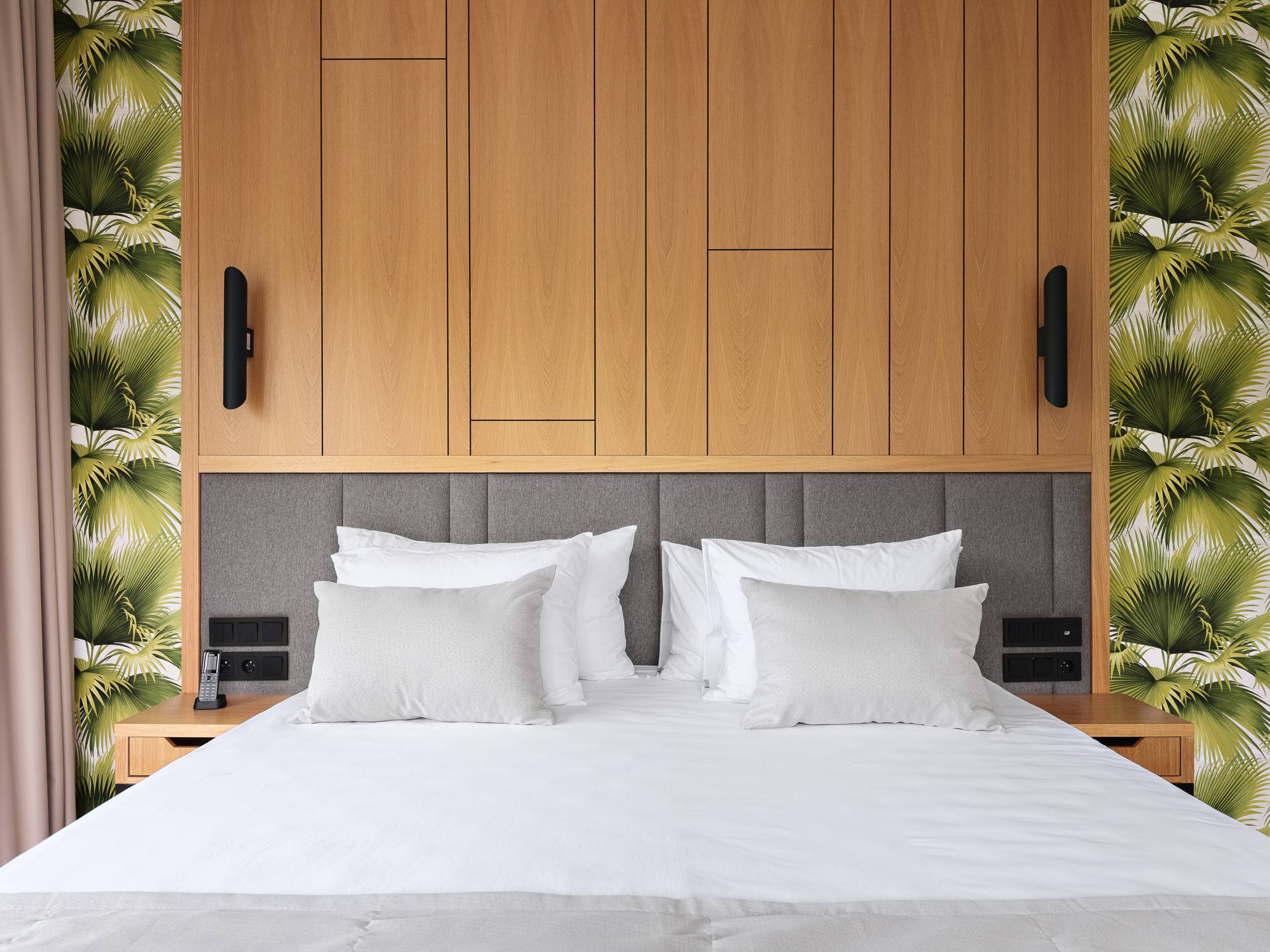 Изображение 2 - Номер Комфорт с видом на море - Отель Райморис - официальный сайт. Отдых на черном море. Геленджик. Бетта.