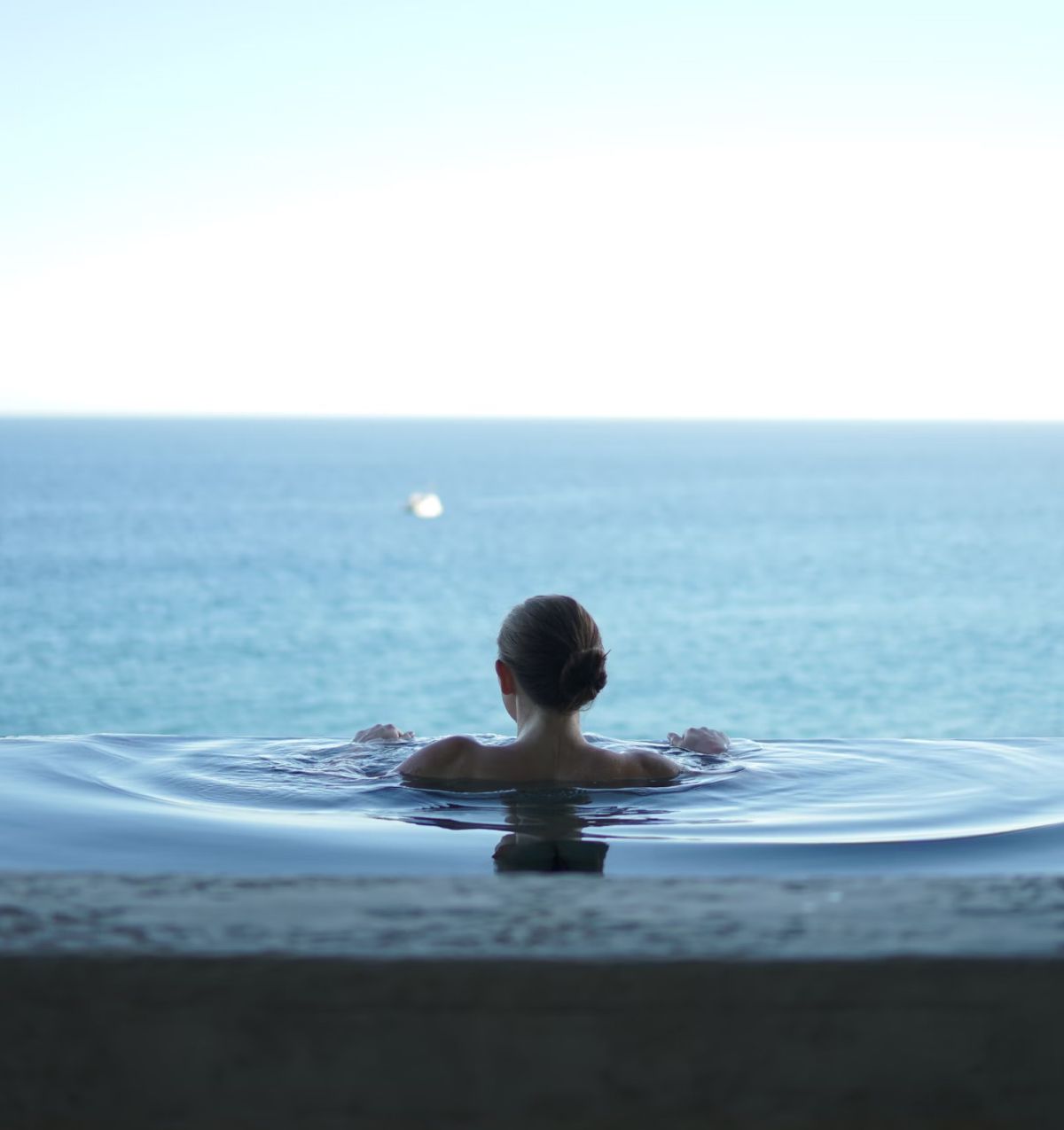 Отель Райморис - официальный сайт. Отдых на черном море. Геленджик. Бетта.