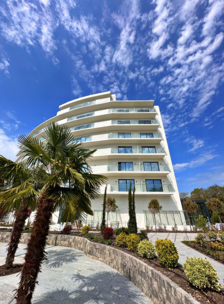 Отель Райморис - официальный сайт. Отдых на черном море. Геленджик. Бетта.